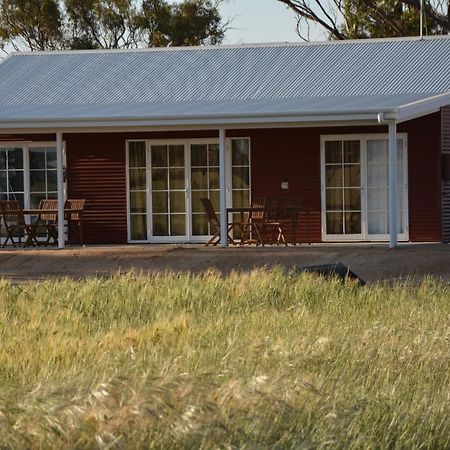 Mary'S Farm Cottages Kukerin Extérieur photo